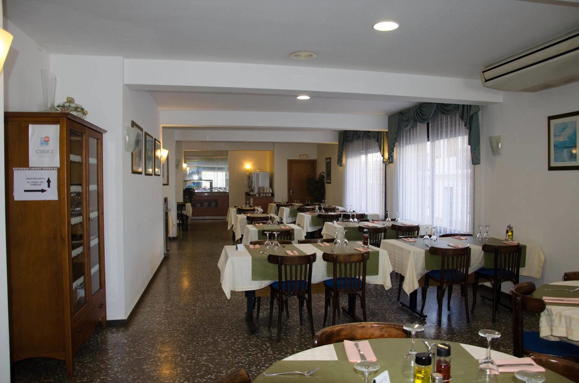 Hotel La Torreta Алтафула Екстериор снимка