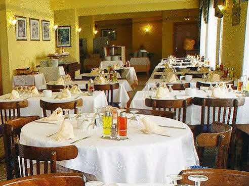 Hotel La Torreta Алтафула Екстериор снимка